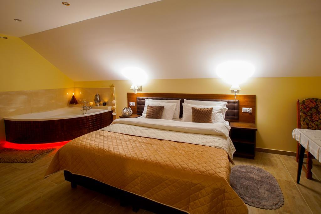 Magiczny Zakatek Villa Dabrowa Dolna Ngoại thất bức ảnh